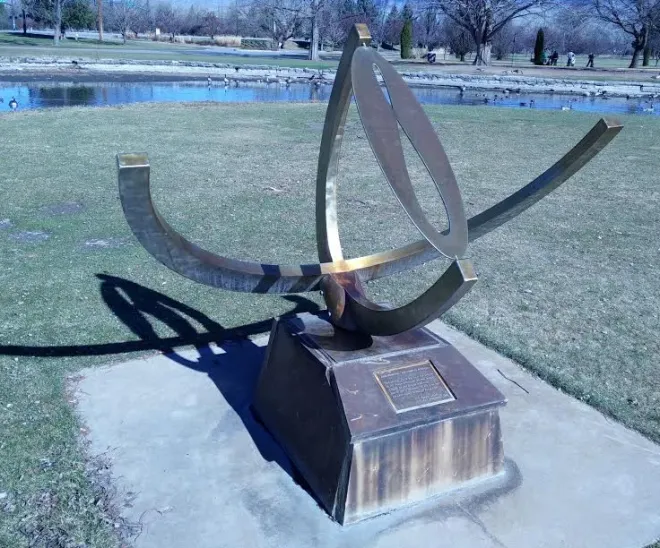An analemmatic-equatorial sundial in Ann Morrison Park, Boise, Idaho.